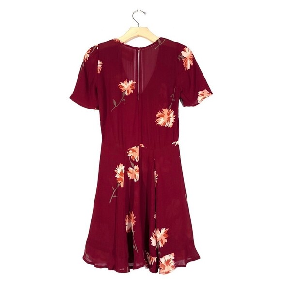 REFORMATION Gabriella Short Sleeve V-Neck Mini Dress Auburn Red Floral Print 0 - Picture 5 of 9